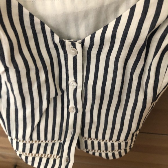 H&M STRIPED CROP TOP WITH RUFFLES NWOT SZ L - Picture 2 of 3